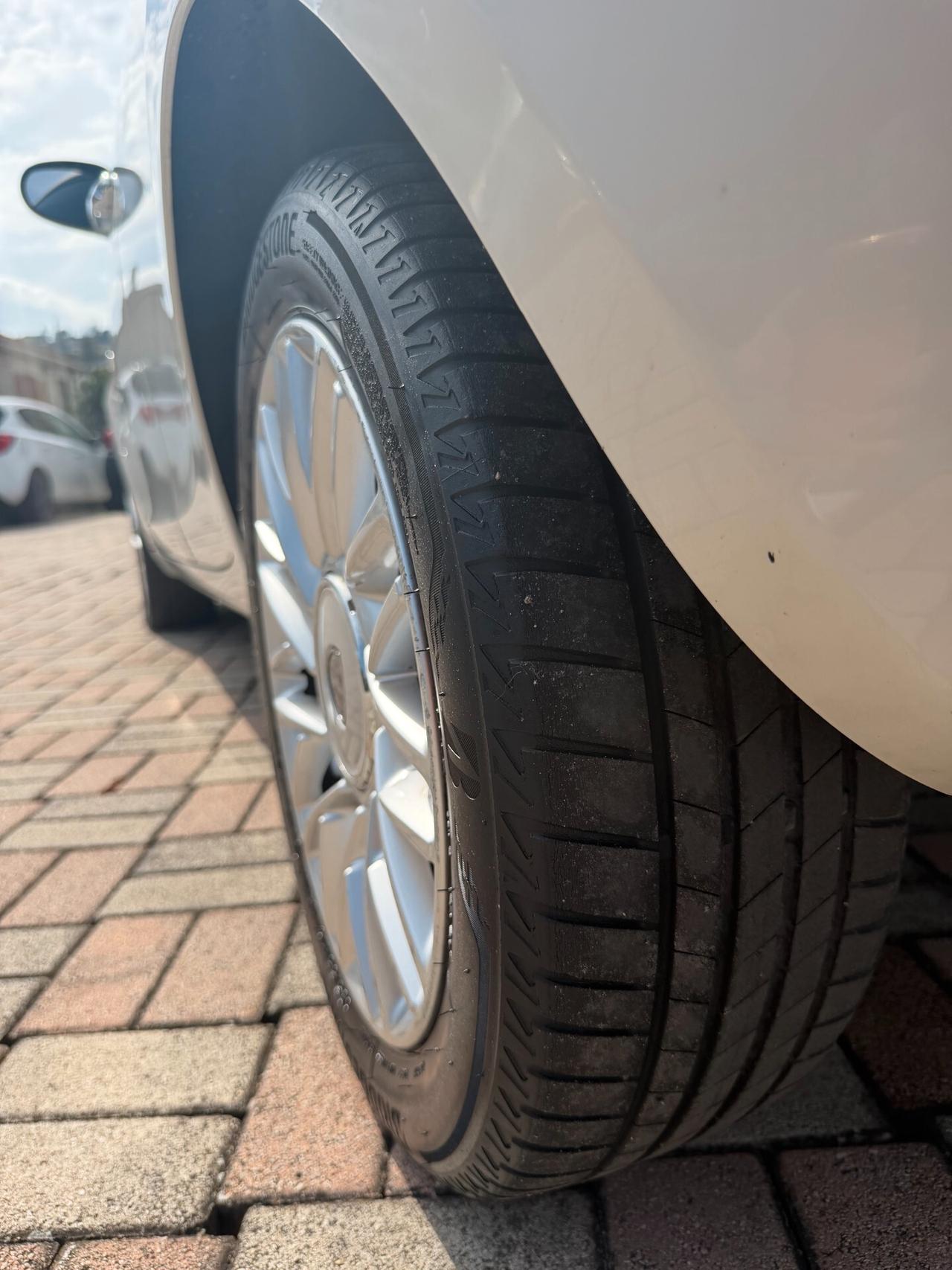 Lancia Ypsilon 1.2 69 CV 5 porte GPL Ecochic Gold