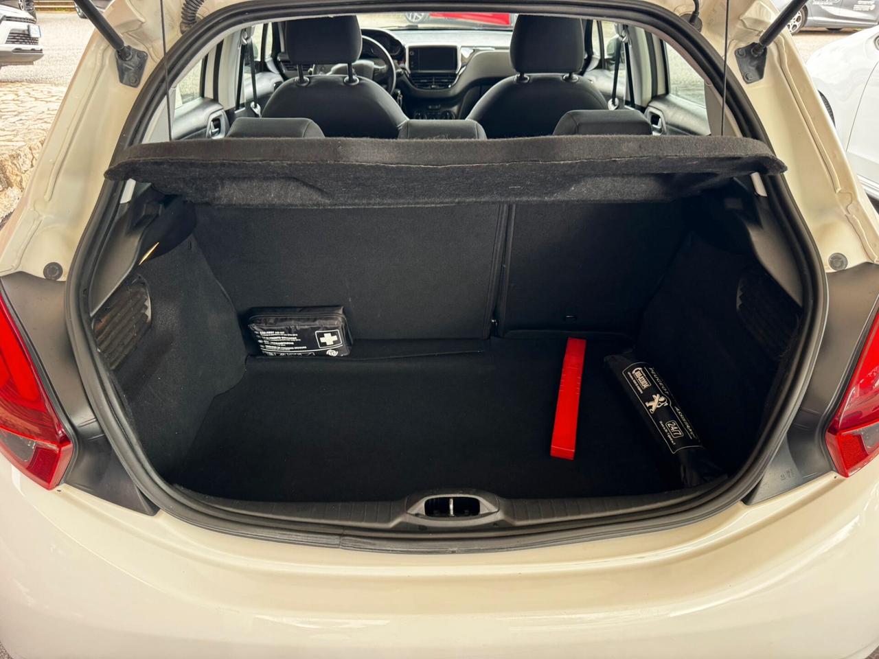 Peugeot 208 BlueHDi 100 Stop&Start 5 porte Active