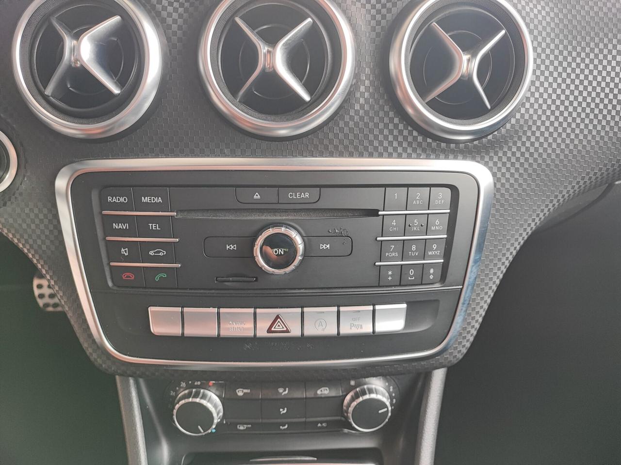 Mercedes-benz A 200 d Automatic Premium