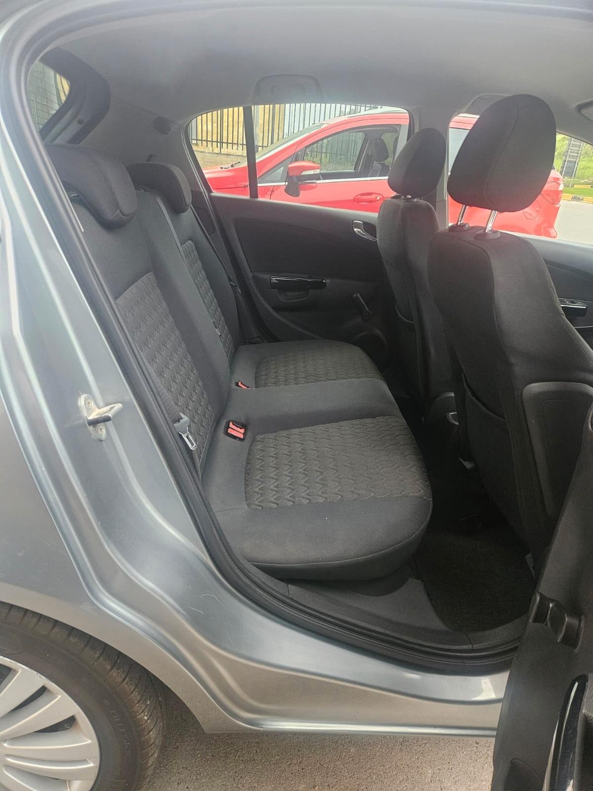 Opel Corsa 5P COSMO 1.2 BENZ. GPL