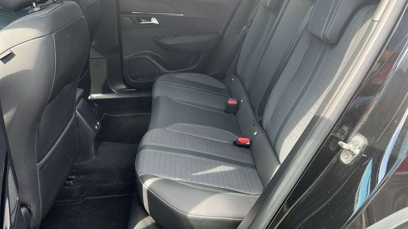 Peugeot 2008 2008 p.t 130 S&S Allure Pack