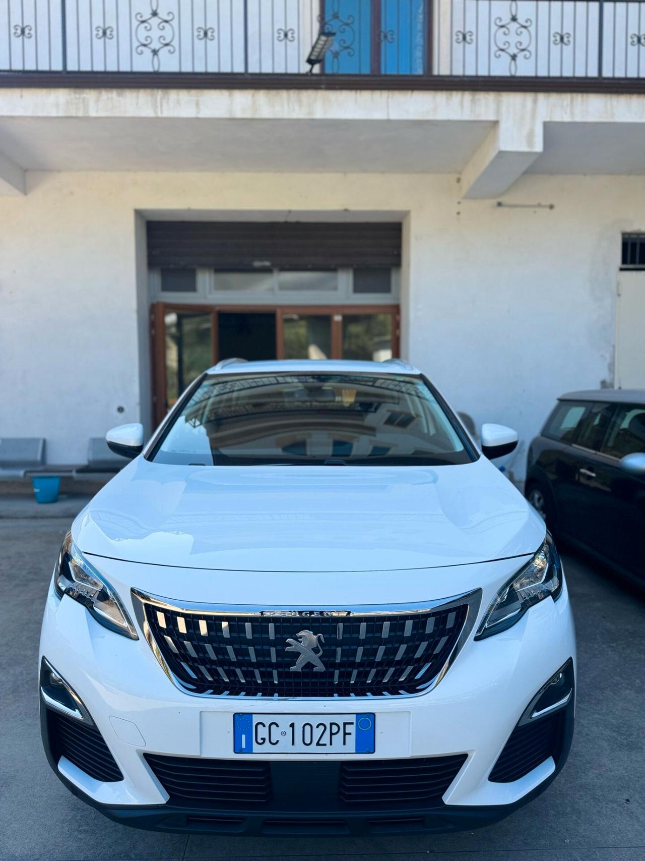 Peugeot 3008 BlueHDi 130 S&S EAT8 Allure