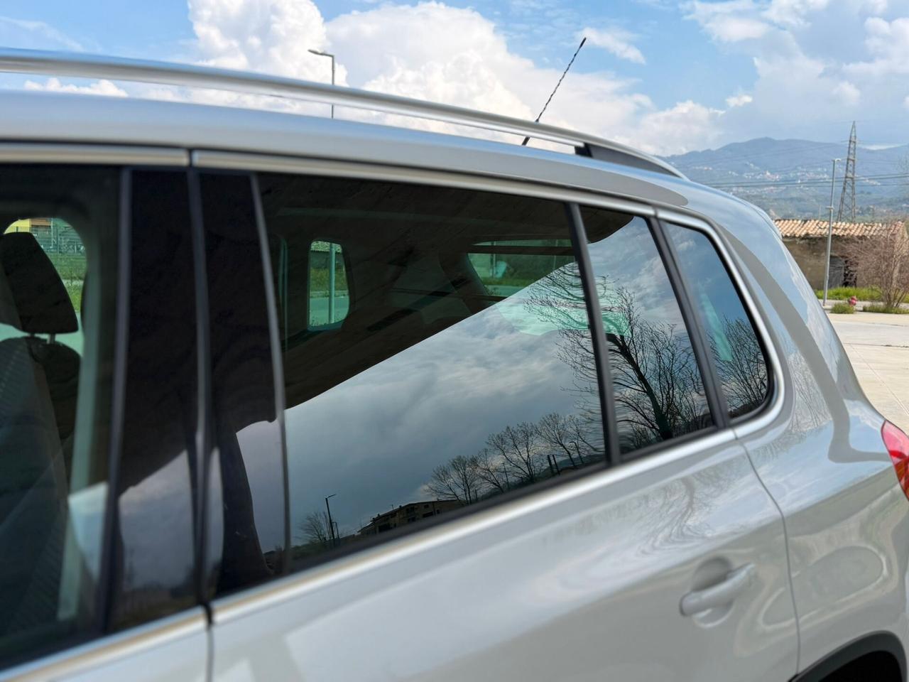 Volkswagen Tiguan 2.0 TDI DPF 4MOTION DSG Sport & Style