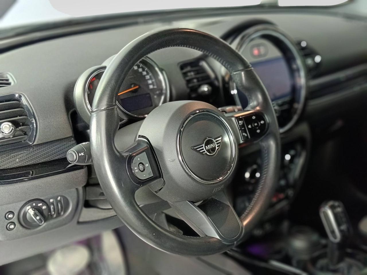 MINI Mini IV F54 2019 Clubman - Mini Clubman 2.0 Cooper D Essential auto