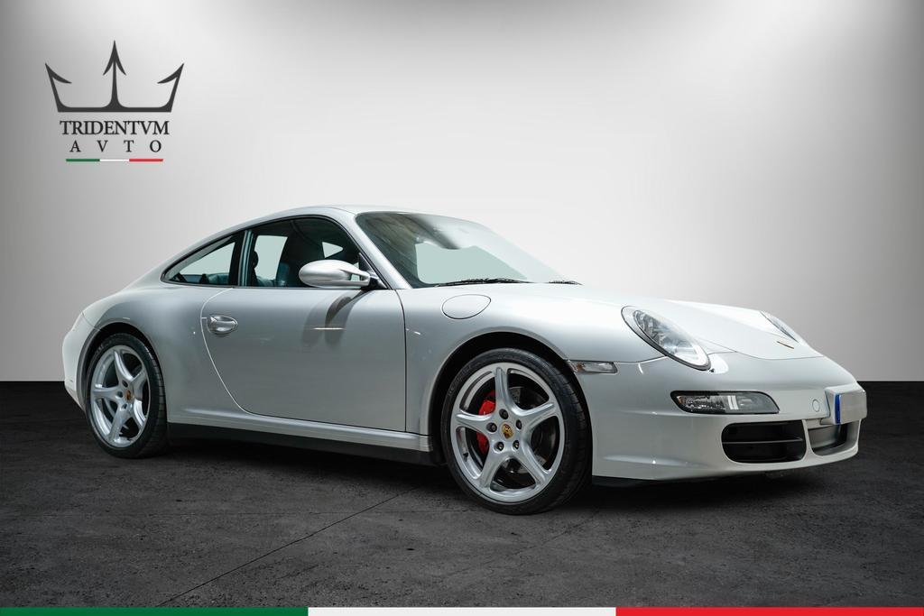 Porsche 911 Coupe 3.8 Carrera 4S