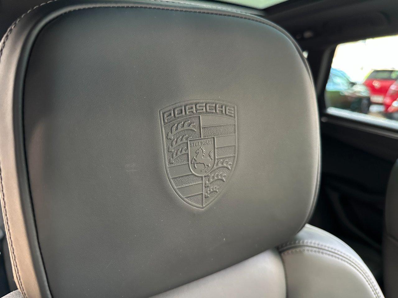 Porsche Macan 2.0 PDK - 21"-Tetto-Camera 360-PASM-PDLS-Scarichi