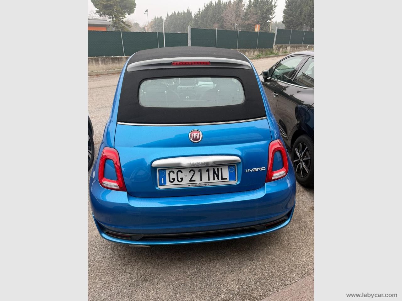 FIAT 500 C 1.0 Hybrid Sport