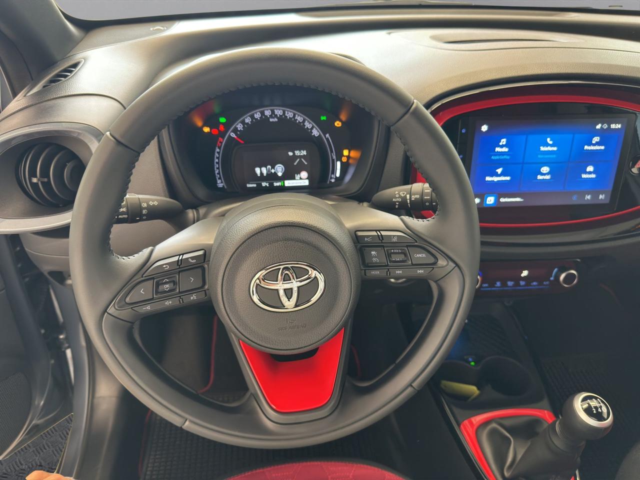 Toyota Aygo X 1.0 Undercover 72cv