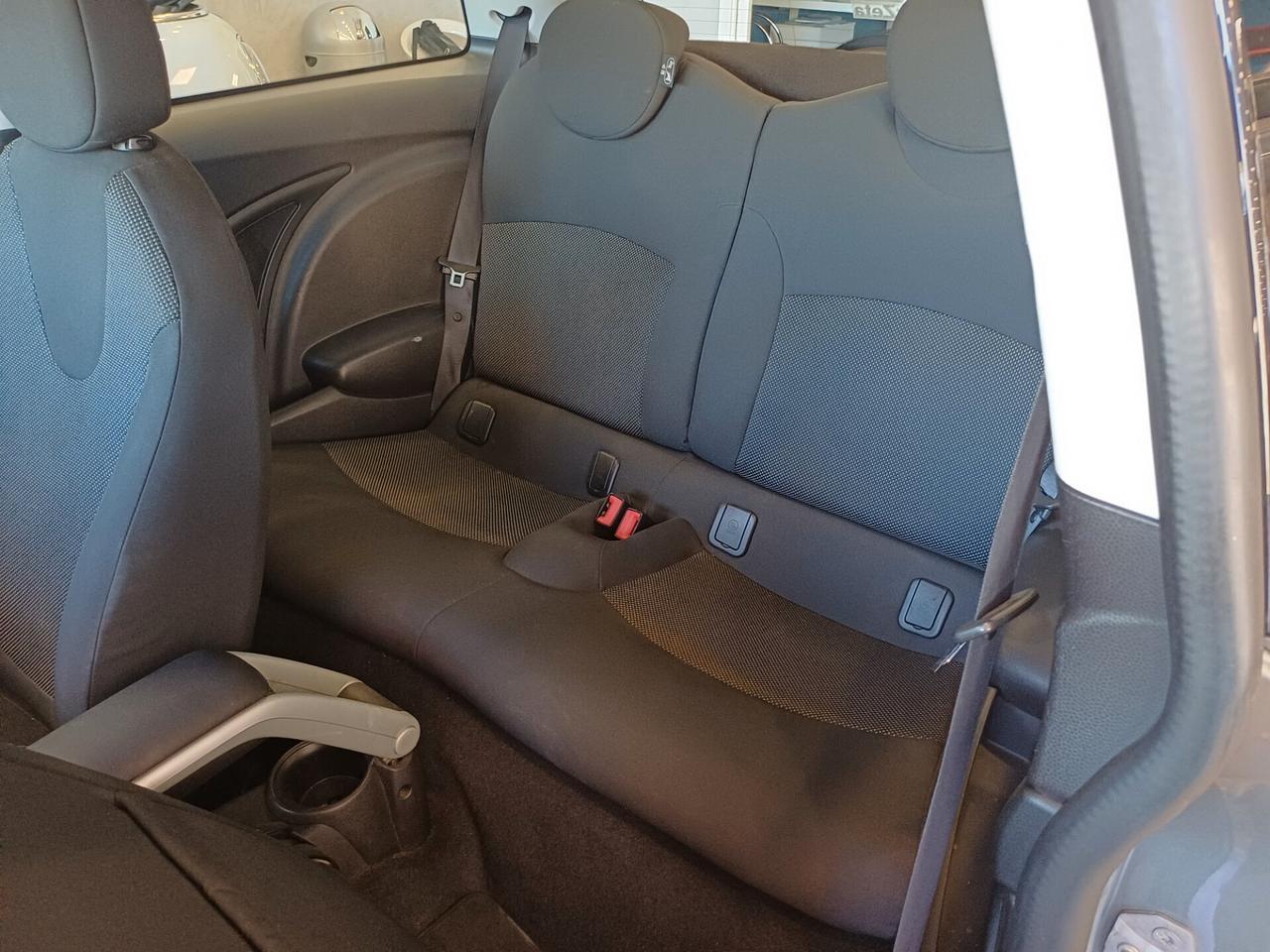 Mini One adatta a neopatentati
