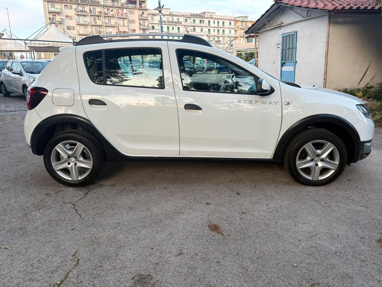DACIA SANDERO 0.9 STEPWAY Tce GPL - 2016