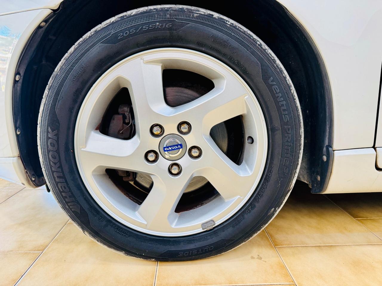 Volvo V50 D2 R-design 1.6 Diesel 115Cv