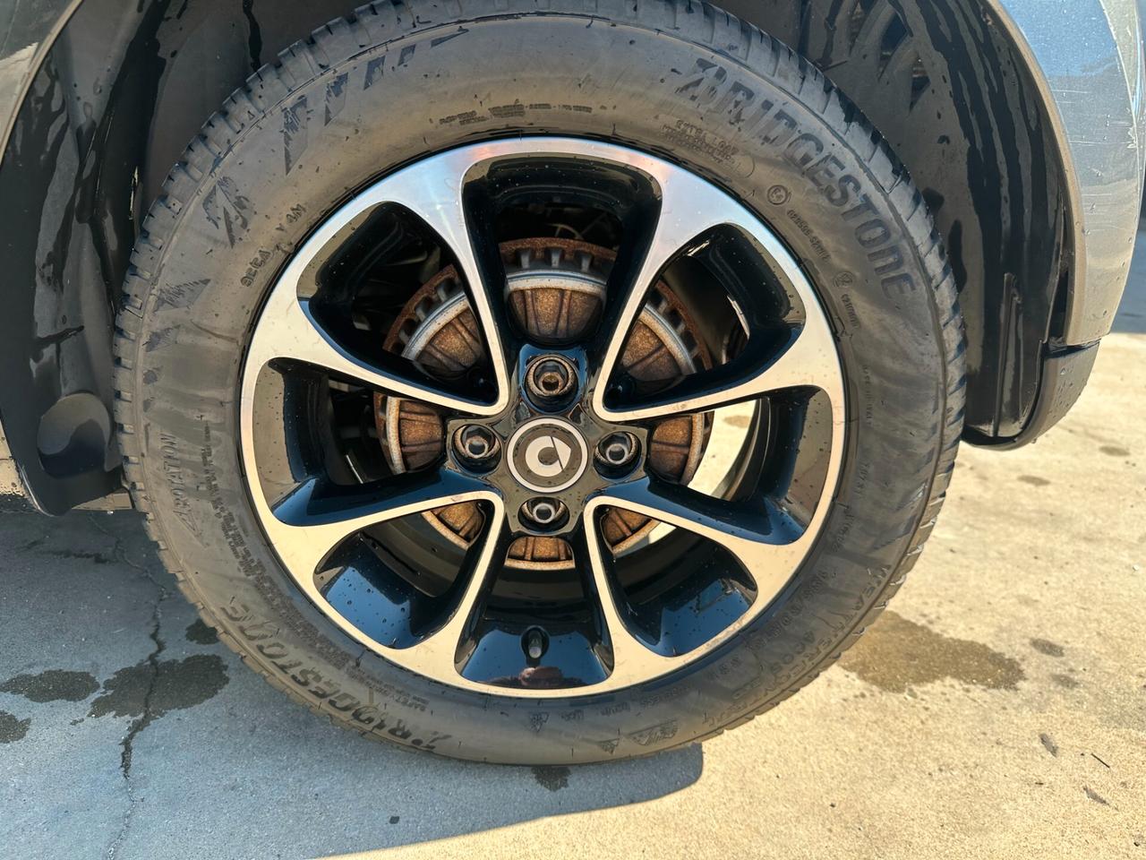 Smart ForFour 70 1.0 Basis Passion NEOPATENTATI