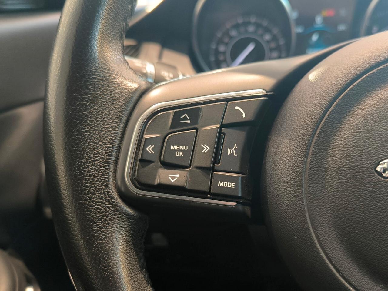 Jaguar E-Pace 2.0D 150 CV