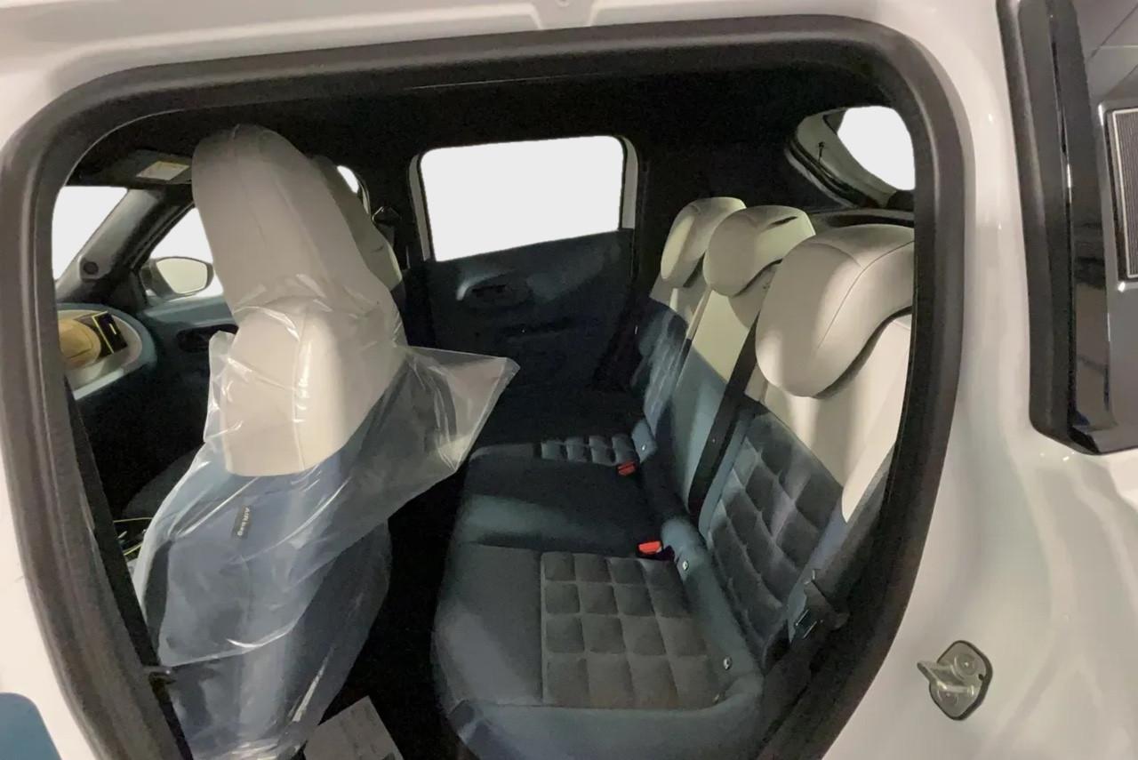 Fiat Grande Panda 1.2 Hybrid 110 CV S&S La Prima