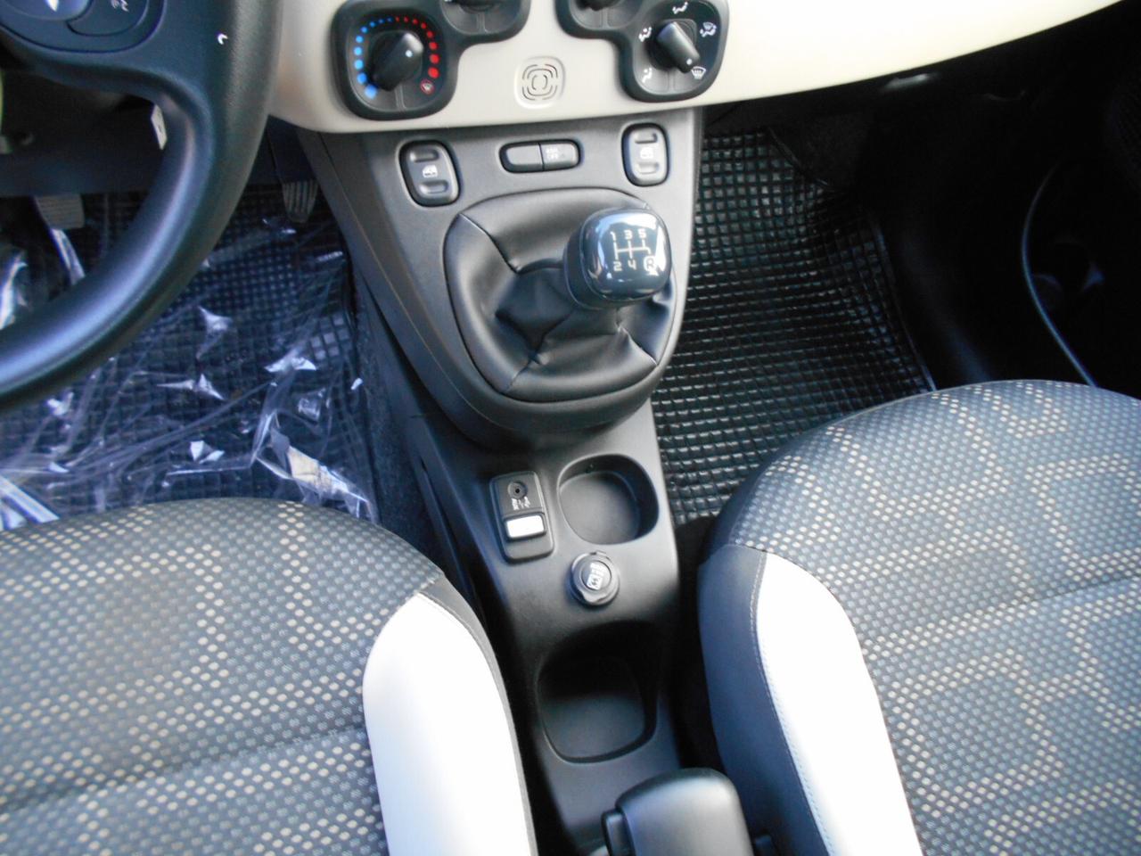 Fiat Panda 0.9 TwinAir Turbo Natural Power Lounge