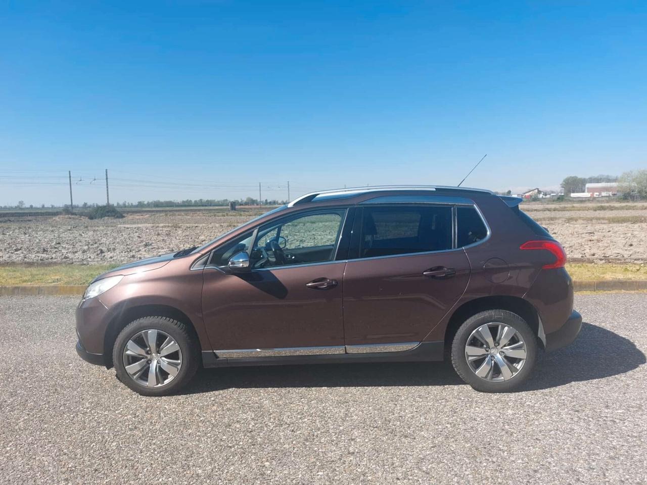 Peugeot 2008 2008 1.2 puretech (vti) 12v Allure 82cv