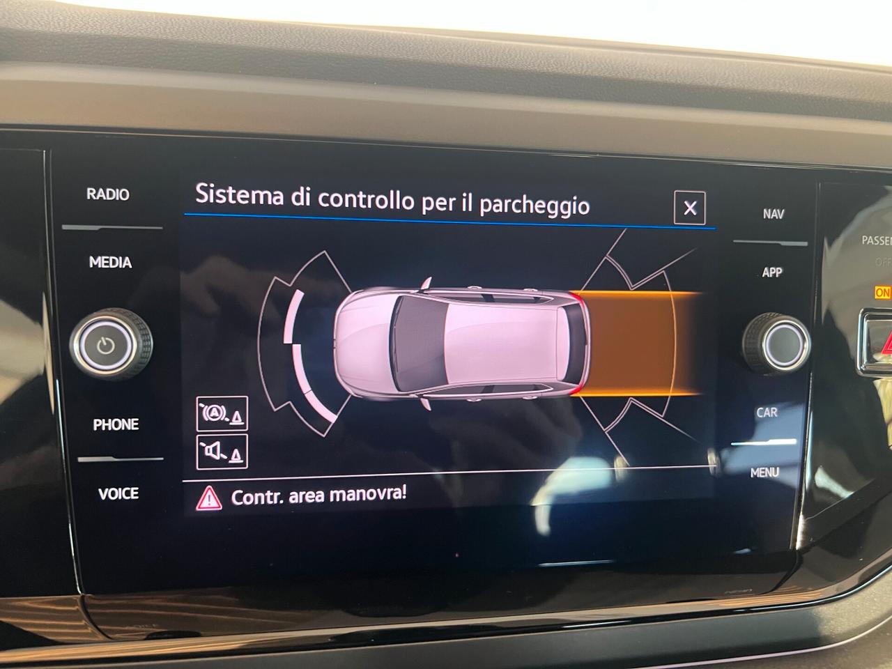 Volkswagen Polo 1.0 TSI 110 CV DSG R-Line OK NEOPATENTATI