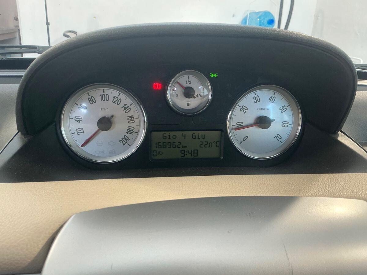Lancia Ypsilon 1.4 Platino Ecochic GPL