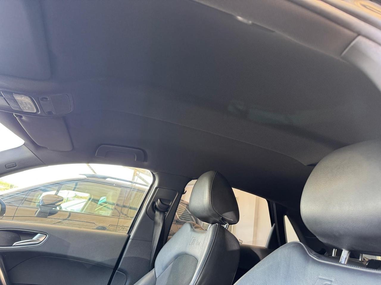 Audi A1 1.2 TFSI S line edition plus