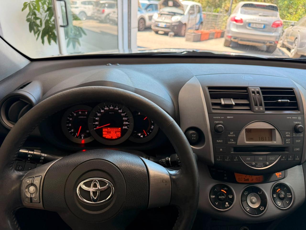 Toyota RAV 4 2.2 D-4D 136 CV Luxury