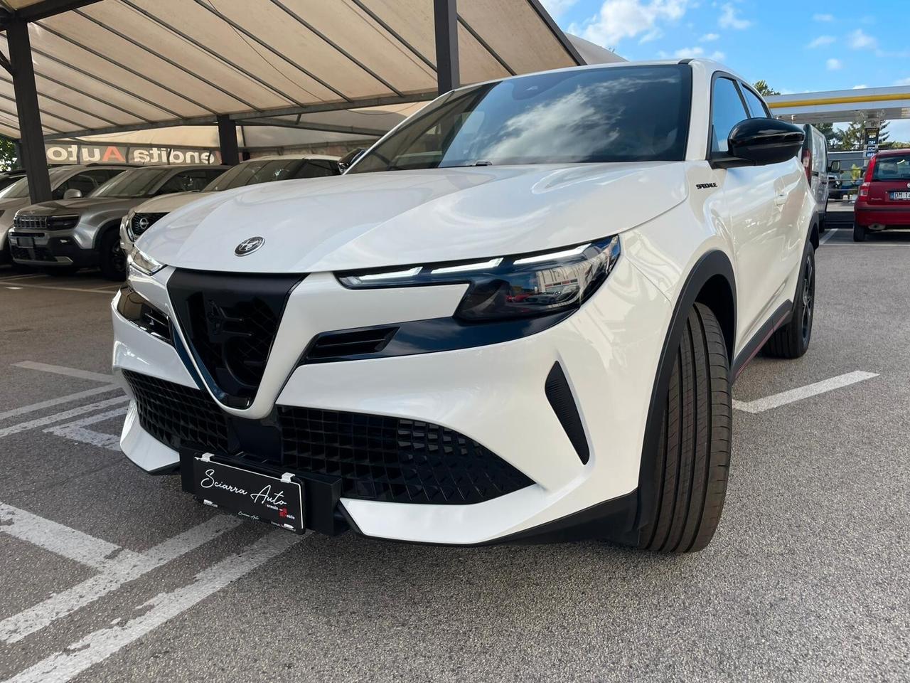 Alfa Romeo Junior 1.2 136 CV Hybrid eDCT6 Speciale