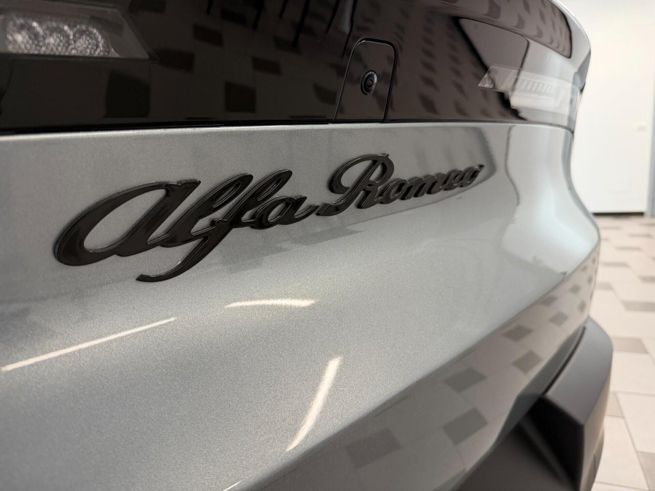 Alfa Romeo Junior 1.2 145 CV Hybrid eDCT6 Speciale