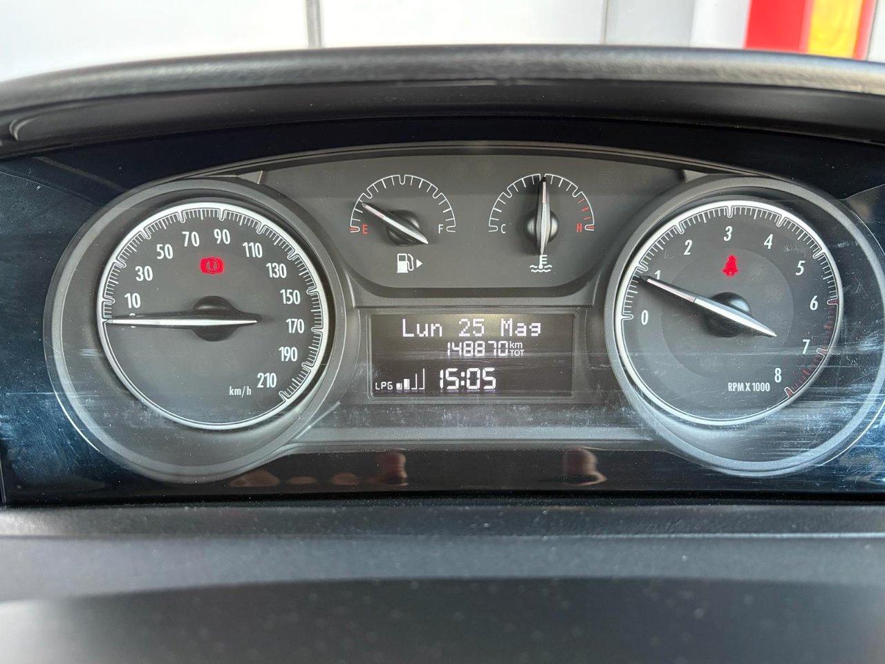 Lancia Ypsilon 5 Porte Ypsilon 1.2 Gold ecochic Gpl 69cv