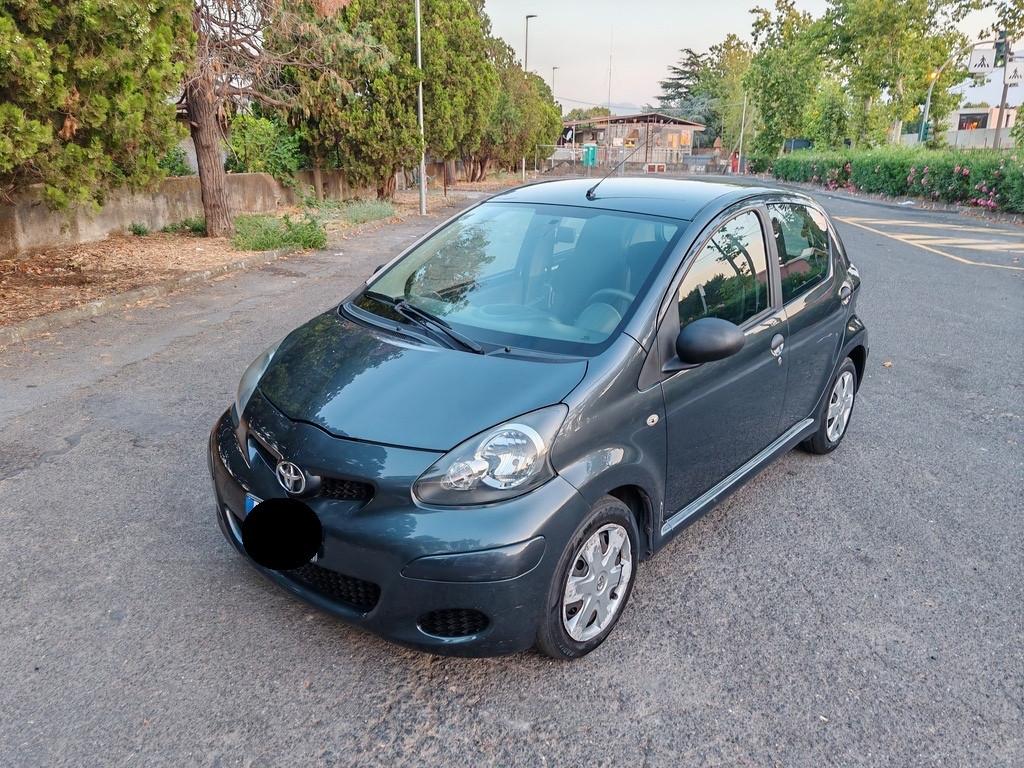 Toyota Aygo 1.0 benzina 2011 come nuova