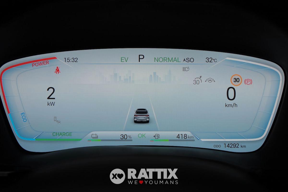 BYD Seal U DM-i 1.5 PHEV Boost + tetto apribile