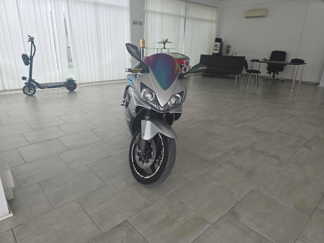 HONDA CBR 600 F