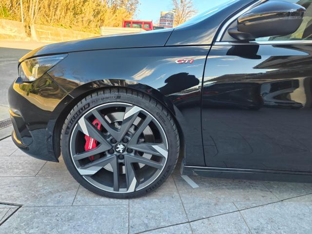 PEUGEOT 308 1.6 THP 270 cv GTi by Peugeot Sport