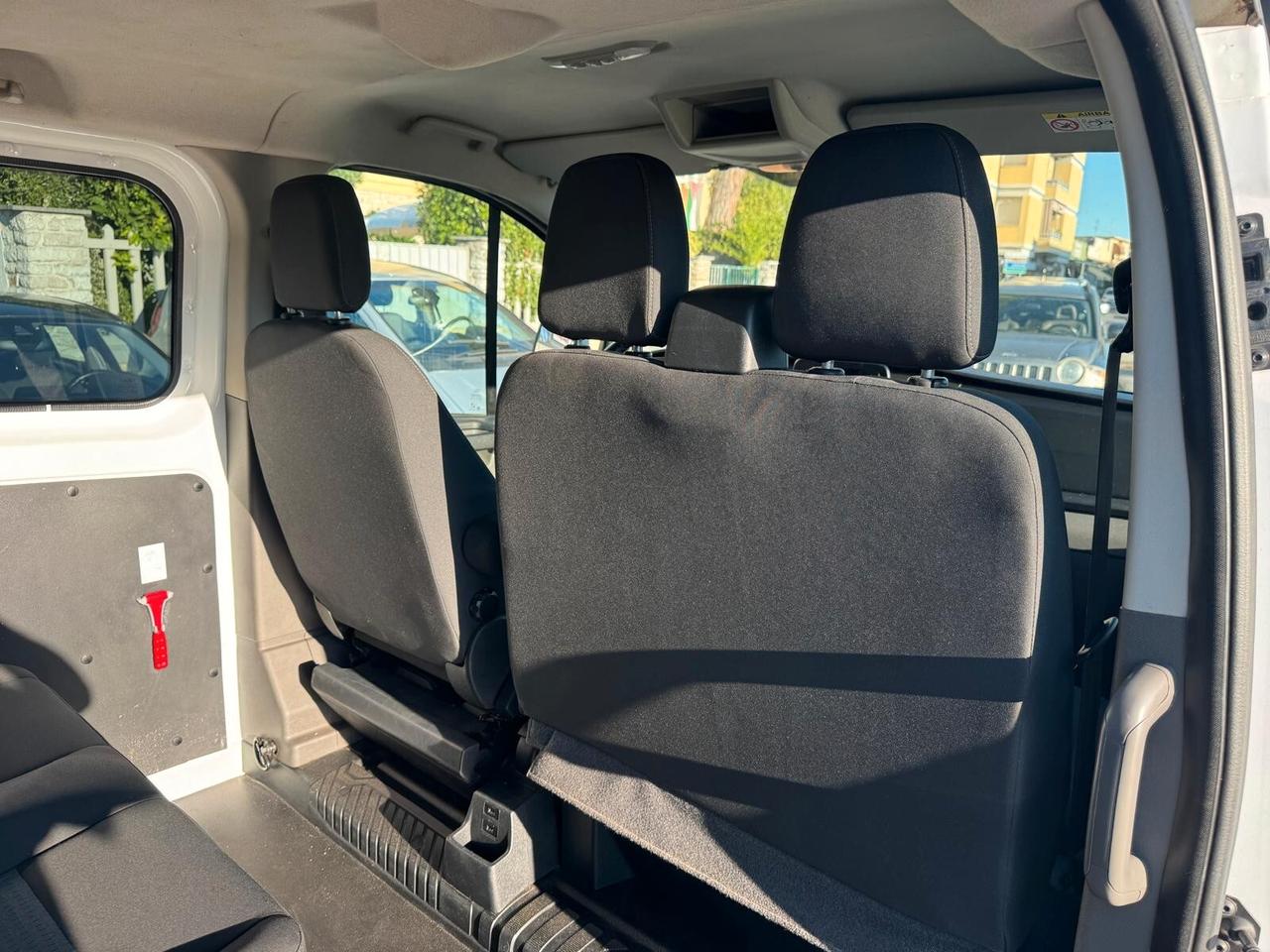 Ford Tourneo Custom 320 2.0 EcoBlue 130CV Trend 9 POSTI FATTURABILE TAGLIANDATO PRONTA CONSEGNA