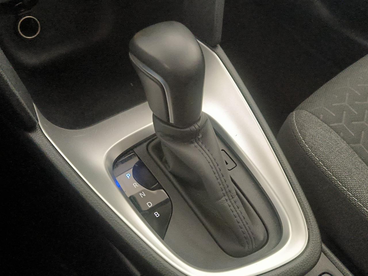 Toyota yaris cross 1.5h active fwd 116cv e-cvt