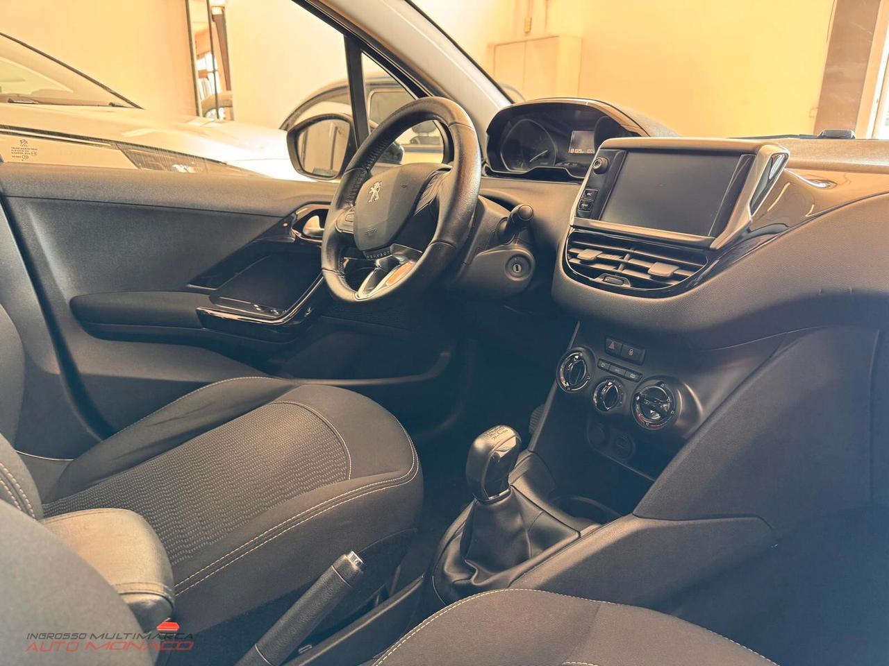 Peugeot 208 BlueHDi 75cv Active 2018