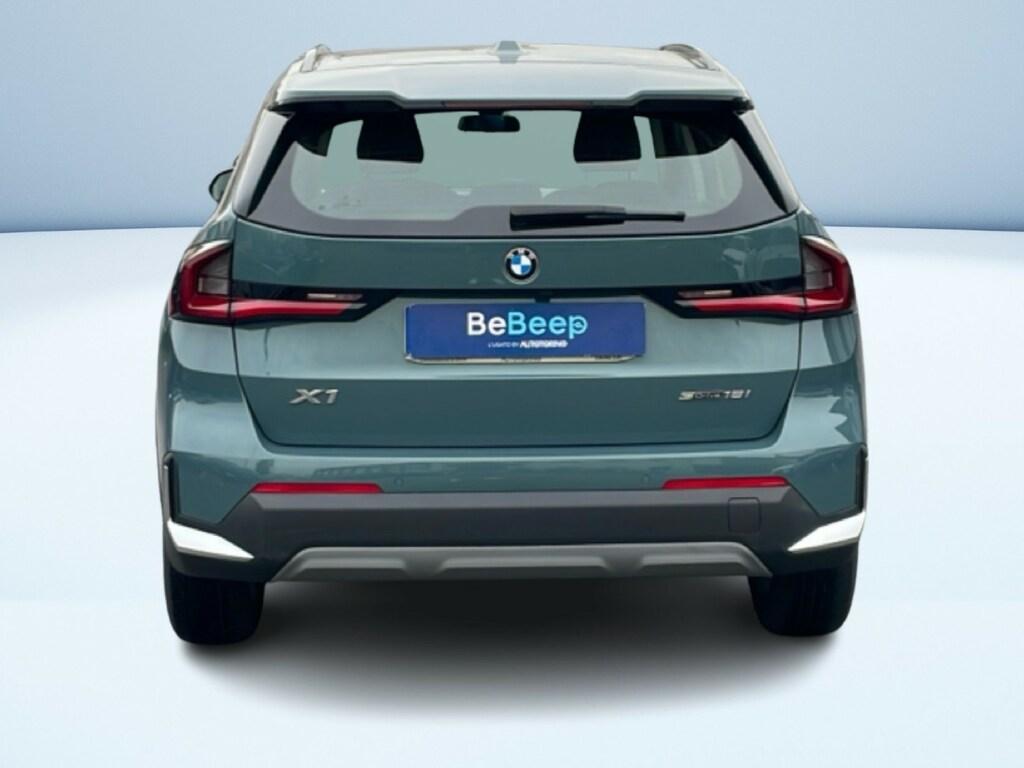 BMW X1 18 i sDrive DCT