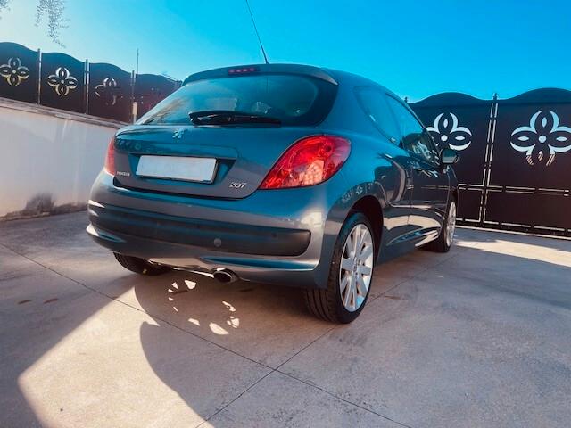 Peugeot 207 1.6 HDi 110CV 3p. XS