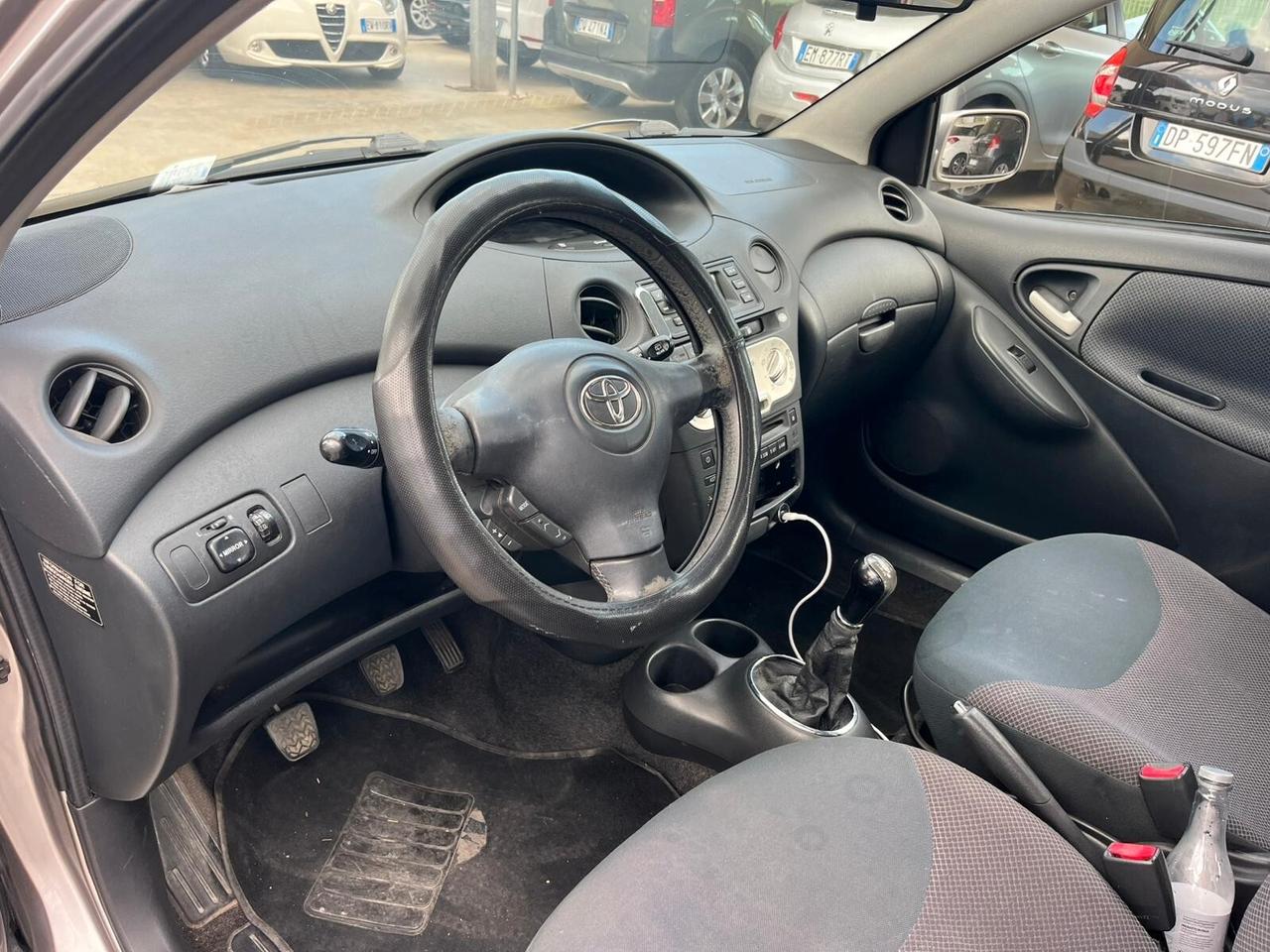 Toyota Yaris 1.4 tdi D-4D cat 5 porte