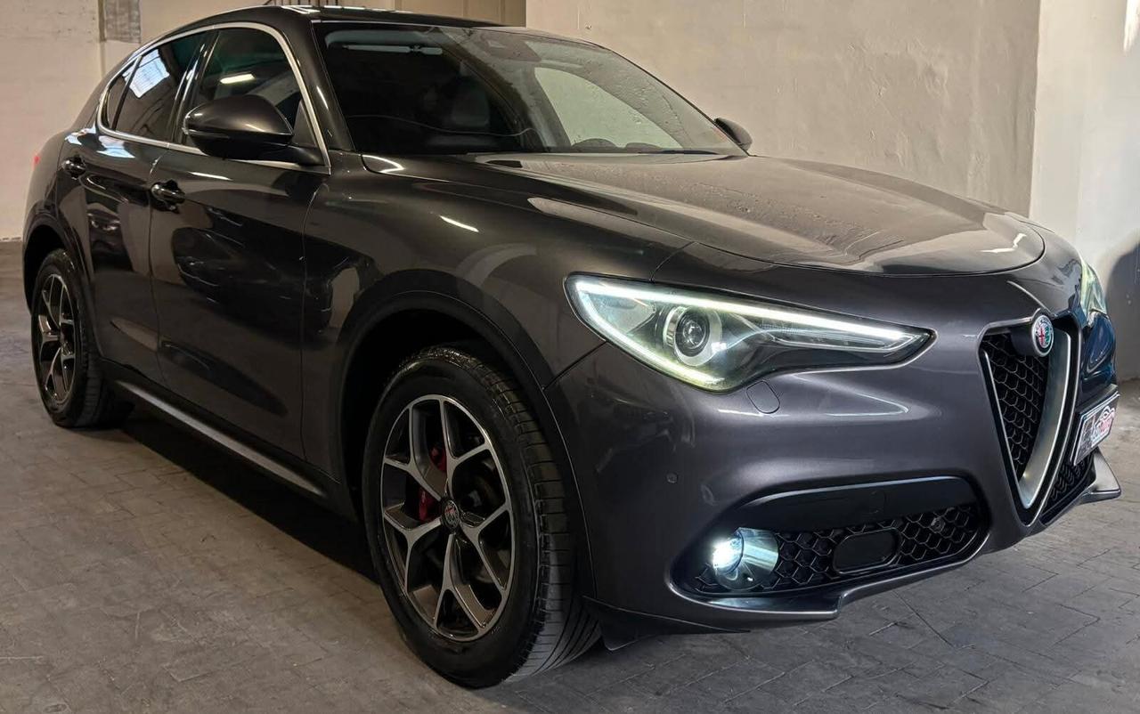 Alfa Romeo Stelvio 2.2 Turbodiesel 210 CV AT8 Q4 Executive