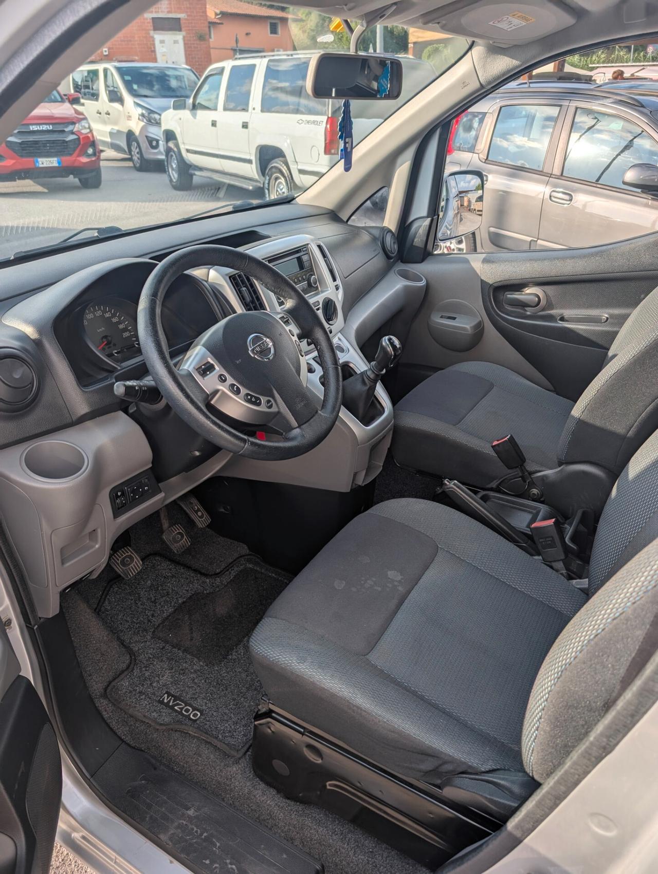 7 POSTI Nissan NV200 1.5 dCi 110CV Combi (N1)
