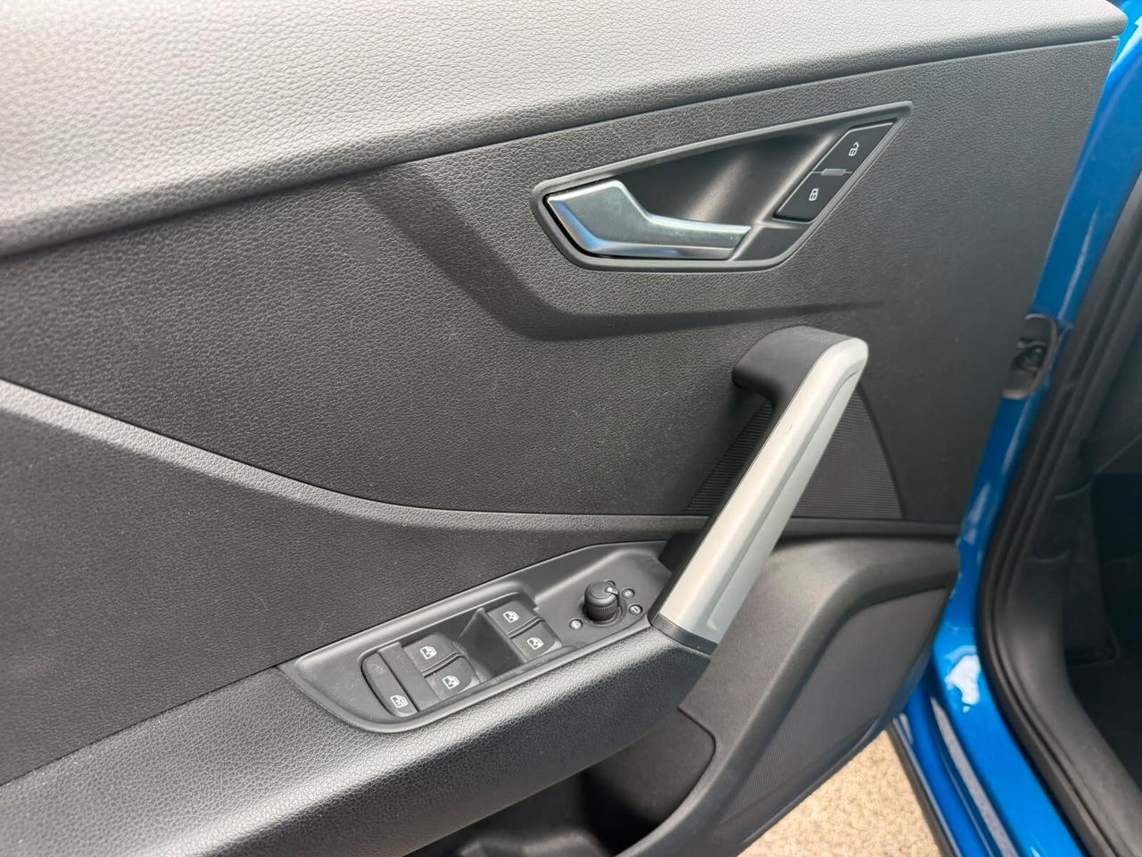 Audi Q2 1.6 Diesel Cambio Automatico Neopatentati