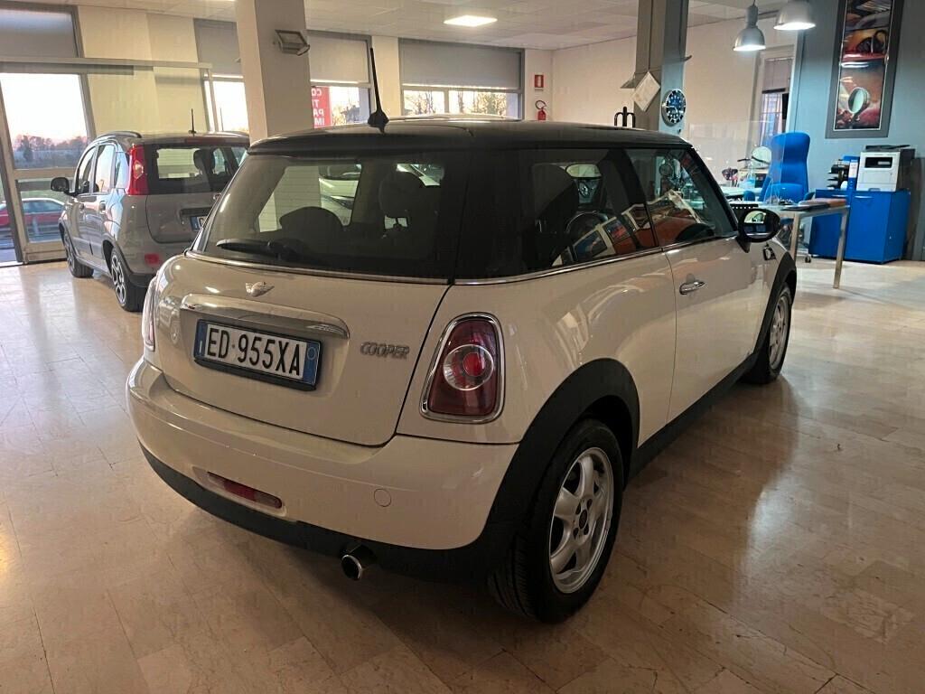 Mini 1.6 16V Cooper