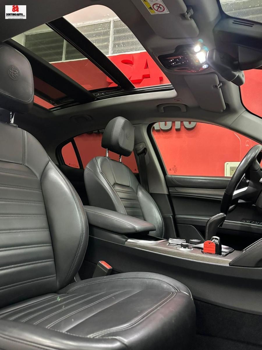 A.R.Stelvio 2.2 T.diesel 190CV AT8 Q4 TI-2021 FULL