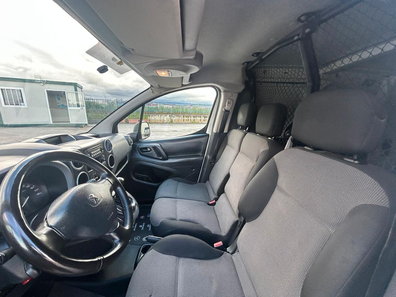 Vendo Peugeot Partner BlueHDi 120 S&S L2 Furgone Premium ( PASSO LUNGO )