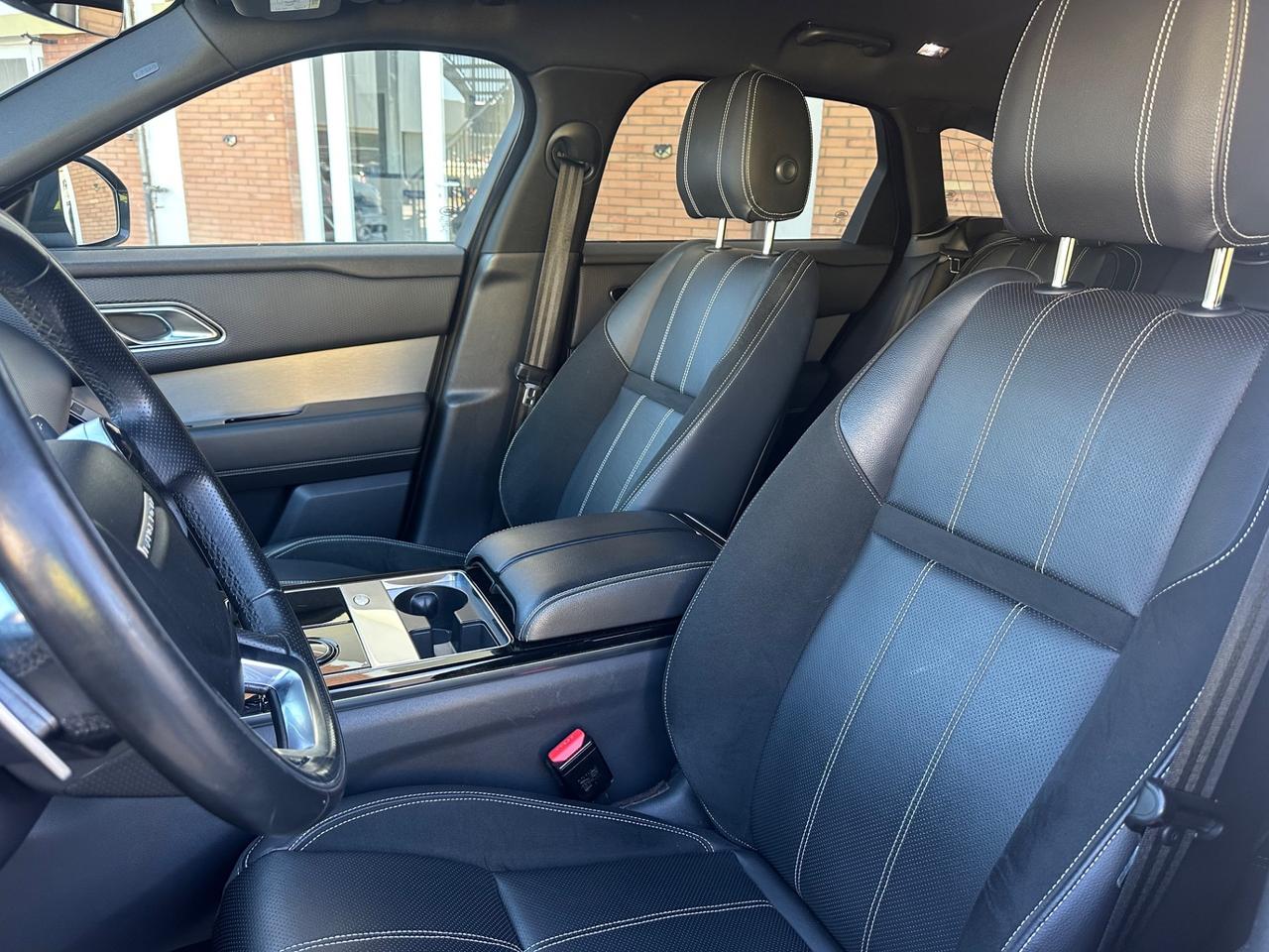 LAND ROVER RANGE ROVER VELAR 2.0*241CV*AUTOMATICO*NAVIGATORE*4X4*FULL OPTIONAL*