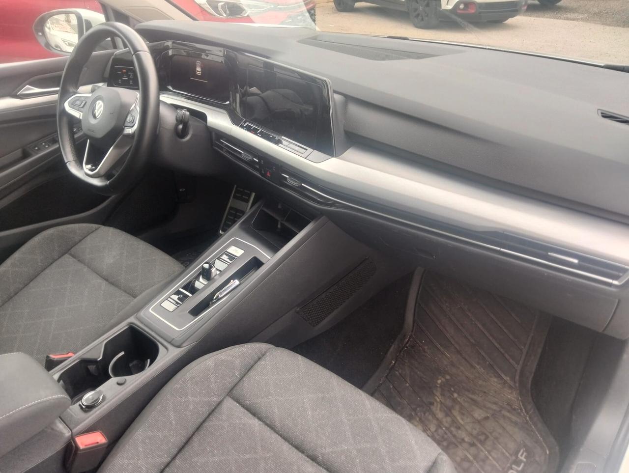 Volkswagen Golf 1.5 TGI DSG Style