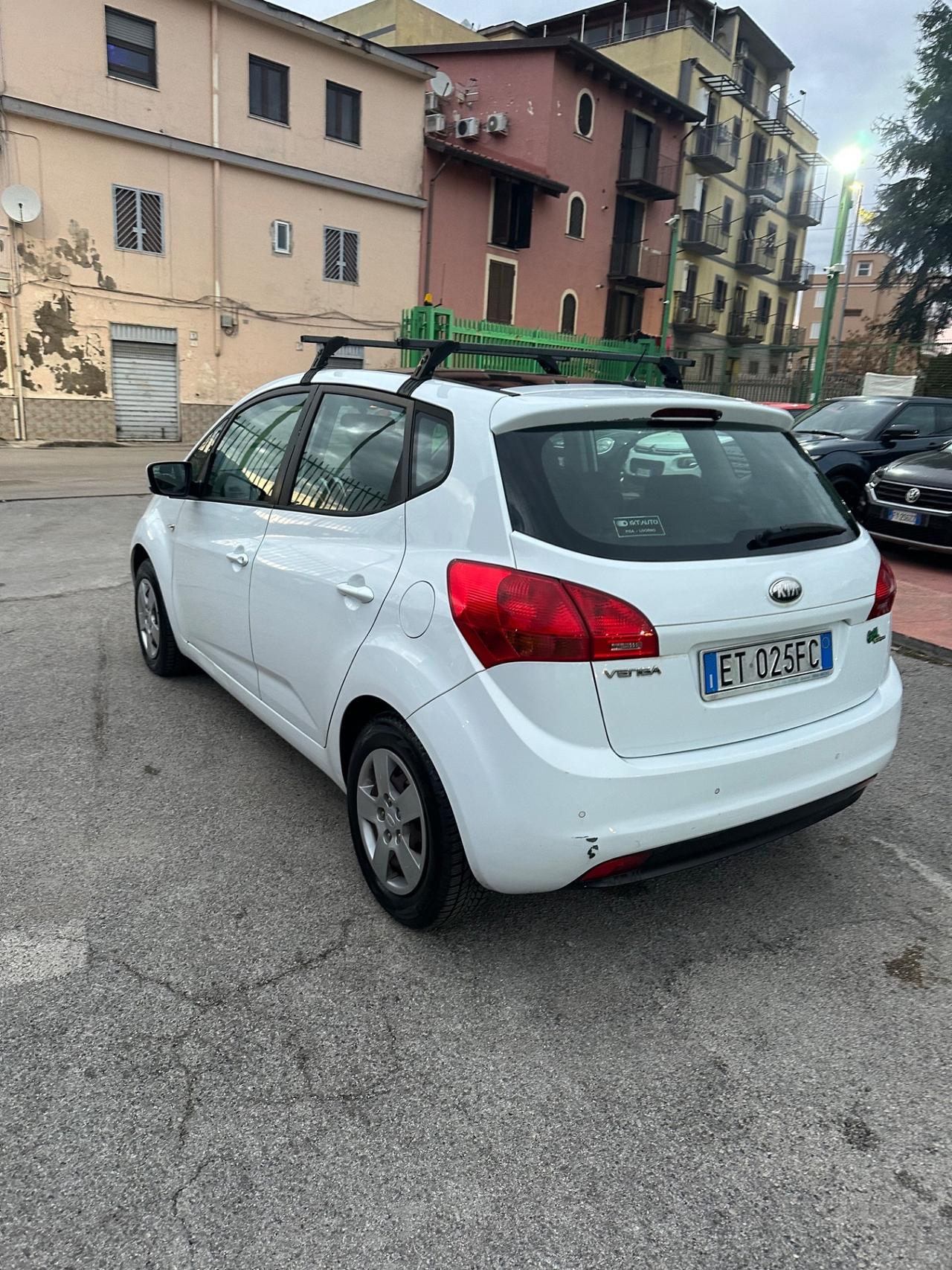 Kia Venga 1.4 GPL Cool