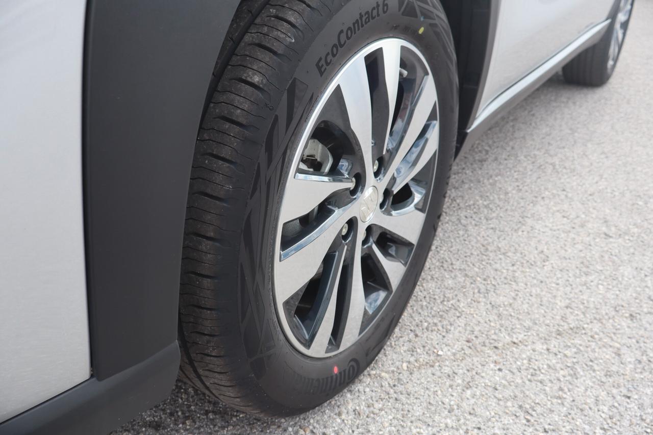 Suzuki S-Cross 1.4 Hybrid A/T Starview