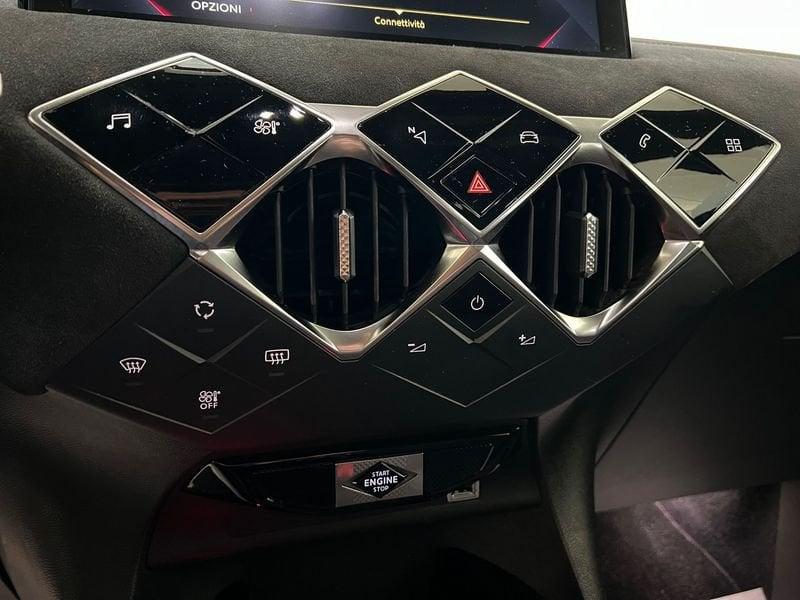 DS DS 3 Crossback DS 3 Crossback BlueHDi 100 Performance Line