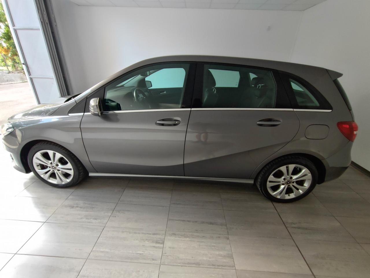 Mercedes-benz B 180 d Premium