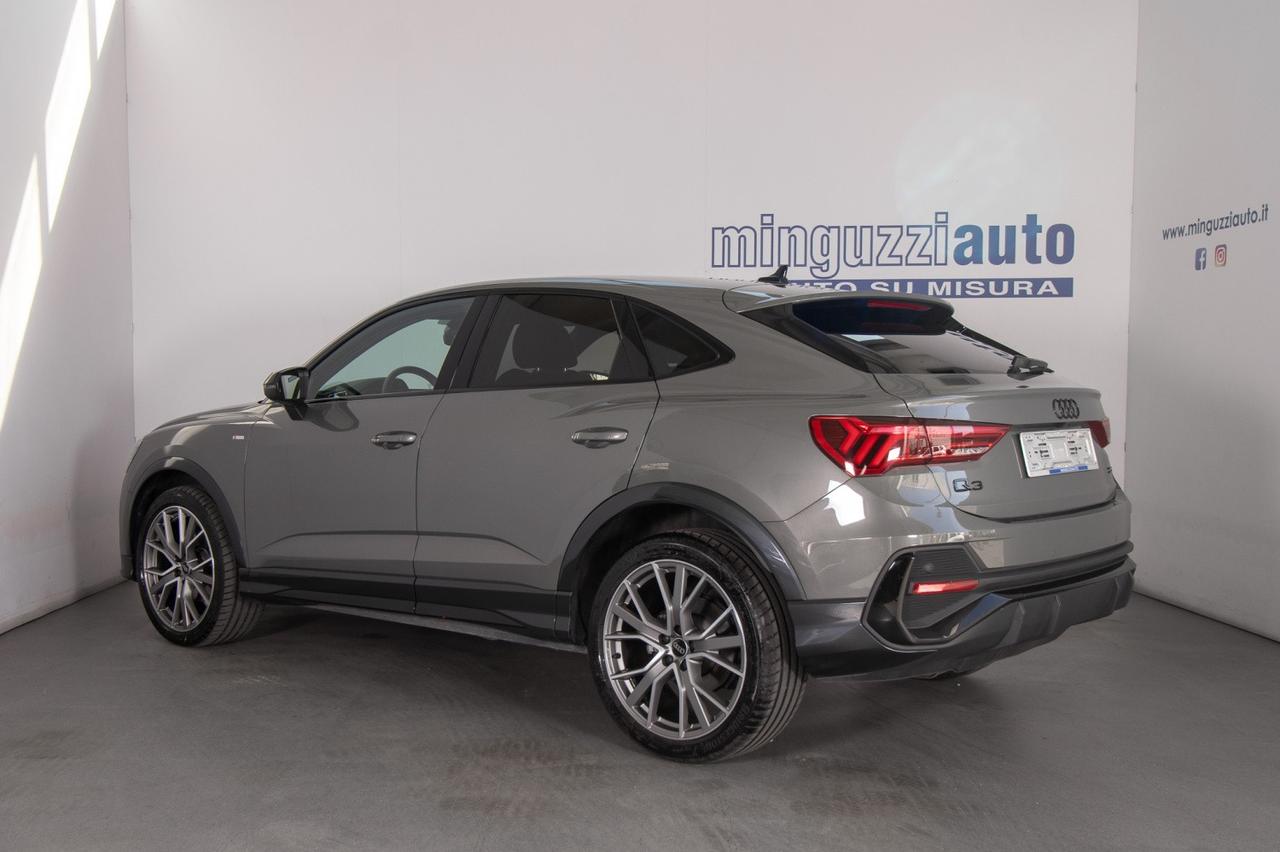 Audi Q3 Sb 35 Tdi 2.0 S-tronic S-line Black Line 150 Cv